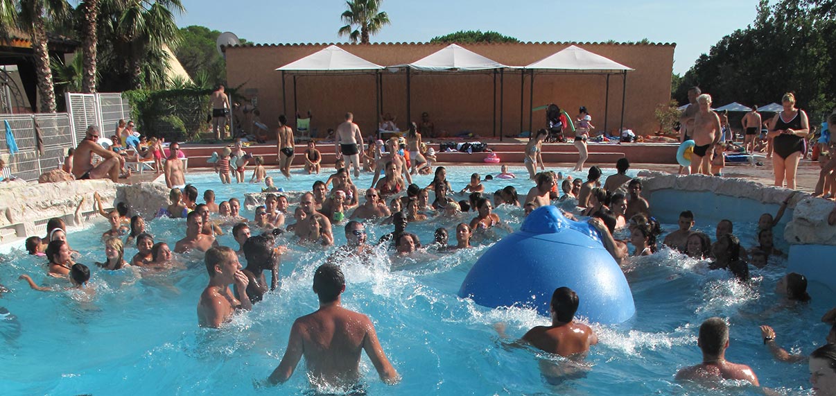 Wave Pool - Ball Ideal for pool 100m2 or greater, the Wave Ball is a floating sphere adorning your swimming pool that safely generates artificial swelling waves.  The Wave Ball can be set to generate different kinds of waves, from slow and relaxing waves to fast agitated waves, and with height up to about 1 meter high. ATPOOLS has built a lot of wave pool ball in Cebu, Bohol, Manila, Paranaque, Bulacan, Rizal, Laguna, Batangas, Palawan, Surigao, Boracay, Isabela, Baguio, Samar, Cavite and Quezon.